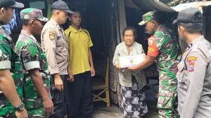 Pastikan Tepat Sasaran, Bantuan Pangan di Lamongan Disalurkan Door to Door