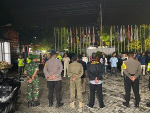 TNI-Polri di Lamongan Patroli Gabungan, Sambangi KPU dan Bawaslu   