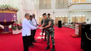 Satgas Yonif 721/Makkasau, Papua Pegunungan, Gelar Ibadah Bersama