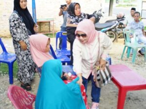 Plt Bupati Labuhanbatu Santuni Keluarga Korban Hanyut
