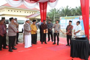 Kunker ke Polres Padang Lawas, Kapoldasu Letakkan Batu Pertama Pembangunan SPKT