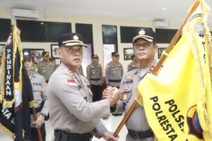 Paten Kali Kapolsek Sekupang Terima Penghargaan  Polsek Dengan Kinerja Terbaik Periode Mei 2024
