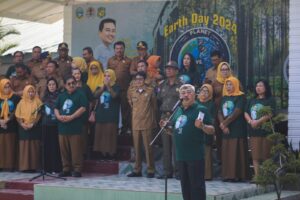 Peringatan Hari Bumi, Penerima Kalpataru 2024 Nilai Bobby Nasution Peduli Lingkungan