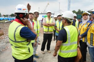 Bobby Nasution Tinjau Revitalisasi Stadion Teladan Medan