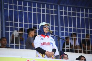 Ellya Rosa Siregar Tutup Liga Askab PSSI Labuhanbatu