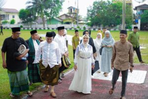 Plt Bupati Labuhanbatu Sholat Idul Adha di Lapangan Ika Bina Rantauprapat