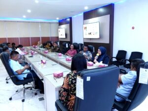 Diskominfo Sumut Terima Kunjungan DPRD Tapteng