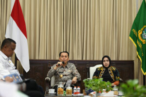 Pj Gubsu Optimis Aneka Kerajinan Sumut Mampu Majukan Daerah