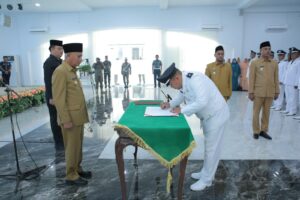 Bupati Kukuhkan Perpanjangan Masa Jabatan 169 Kades Se-Asahan
