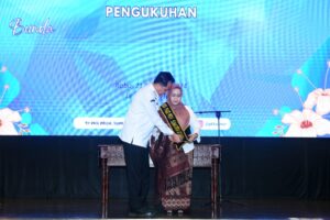 Pj Gubsu Kukuhkan Tyas Fatoni Jadi Bunda PAUD 2024