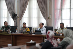 Pj Gubsu Agus Fatoni Motivasi Awak Media Tunjukkan Sumut sebagai Tuan Rumah PON yang Baik