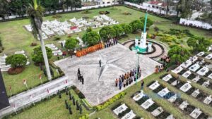 Peringati Hari Veteran Nasional, Pemkab Karo Upacara Ziarah di Makam Pahlawan