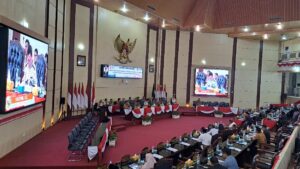 Bobby Sampaikan Nota Keuangan dalam Paripurna DPRD Medan