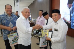 Bupati dan Wabup Ramah Tamah dengan Anggota DPRD Asahan