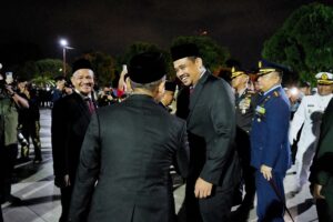 Bobby Nasution Ikuti Apel Kehormatan dan Renungan Suci di TMP Bukit Barisan