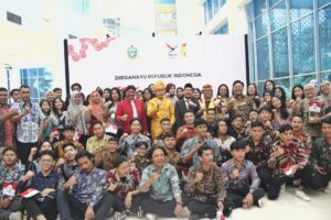 Pj Gubsu Agus Fatoni Hadiri Sidang Paripurna Dengarkan Pidato Kenegaraan Presiden Jokowi