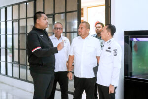 Bertemu Menpora, Pj Gubsu Agus Fatoni Pastikan Persiapan PON XXI Wilayah Sumut Selesai Tepat Waktu 