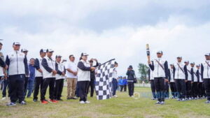 Bupati Karo Lepas Kirab Obor Api PON XXI Aceh-Sumut
