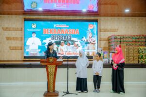 Kahiyang Ayu Hadiri Syukuran MFF 2024, Dekranasda Kota Medan Berbagi dengan 525 Anak Yatim Piatu