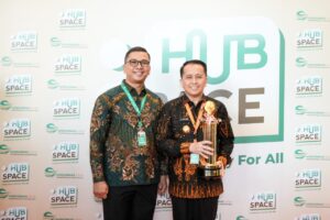 Sukses Tingkatkan Kualitas Layanan Transportasi, Pemprovsu Terima Penghargaan WTN Wiratama dari Menhub