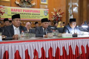 Bupati Surya Hadiri Pengucapan Sumpah dan Janji Anggota DPRD Asahan