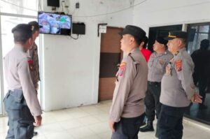 Logistik Pilkada Masuk, Polisi Kawal Gudang KPU Labuhanbatu