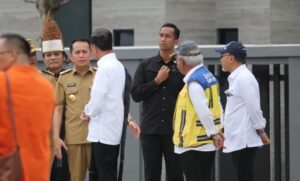 Pj Gubsu Agus Fatoni Dampingi Presiden Jokowi Resmikan 3 Seksi Pada Ruas Tol