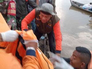 Bocah 2 Tahun Jatuh dari Rumah Hanyut di Sungai Bilah, Ditemukan di Negeri Lama