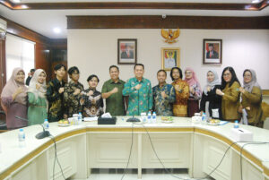 Pj Gubsu Fatoni Motivasi Warga Sumut yang Dievakuasi dari Lebanon
