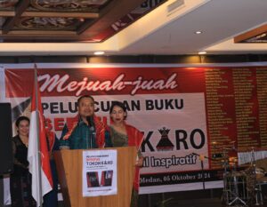 Launching Buku Seratus Tokoh Karo, Farianda: Semoga Bermanfaat Bagi Masyarakat Kini dan Nanti