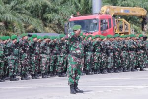 TNI-Polri Apel Gelar Pasukan Jelang Kunker Presiden Jokowi di Asahan
