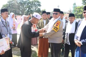 Wakapolres Labuhanbatu Motivasi Santri Jadi Motor Penggerak Kemajuan Bangsa
