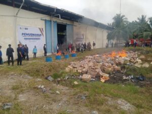 Bea Cukai Teluk Nibung Musnahkan Barang Sitaan Senilai Rp1,4 Miliar