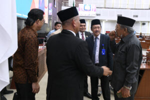 Sekdaprovsu Arif S Trinugroho Ucapkan Perpisahan di Paripurna DPRD Sumut