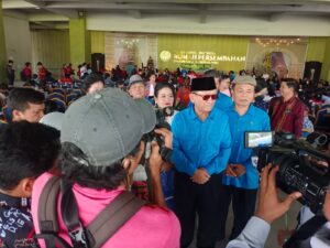 Dr RE Nainggolan Dukung Natal PWI Sumut