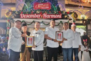 Pj Gubsu Fatoni Luncurkan Tanda Perayaan Natal se-Sumut 2024