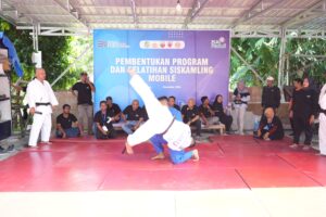 Pembentukan Program dan Pelatihan Siskamling Mobile, Peserta Diajarkan PBB Hingga Beladiri Judo