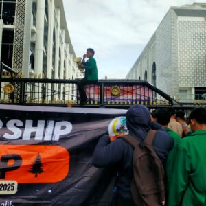 Aksi di DPRD Sumut, BEM UINSU Tuntut Sahkan RUU Perampasan Aset