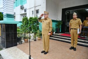 Pimpin Apel Pagi, Sekdaprovsu Tekankan 2025 Layanan RS Haji Harus Lebih Baik