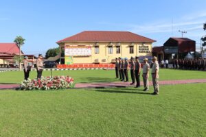 Kapolres Labuhanbatu Pimpin Upacara Kenaikan Pangkat