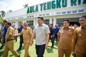 Bobby Nasution Hadiri Rakor Bidang Pangan Bersama Menteri Zulhas