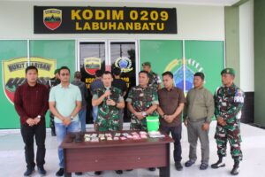 Terlibat Narkoba, Tim Intel Korem 022/PT dan Kodim 0209/LB Tangkap 3 Pria di KTV Rantauprapat