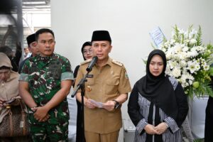 Pj Gubsu Agus Fatoni Sampaikan Duka Cita Atas Berpulangnya Istri Alm Raja Inal Siregar