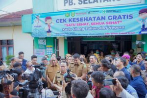 Bobby Nasution Bersama Pj Gubsu Launching Pemeriksaan Kesehatan Gratis di UPT Puskesmas PB Selayang II