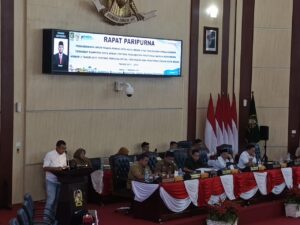 Terkait Pencabutan Perda 2 Tahun 2015, Janses Simbolon Sampaikan Pandangan Umum