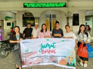 Gerakan Jumat Berkah Rutin Tiap Bulan Digelar Pegadaian Medan