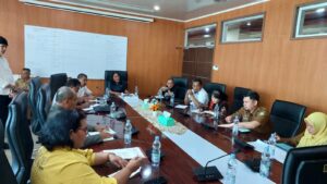 PGRI Dilarang Gunakan Gedung Sekolah Negeri, Kepsek Terisak-isak di DPRD Medan