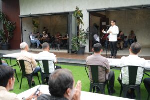 Rico Waas Lanjutkan Program UHC-JKMB dan Pastikan Pelayanan Kesehatan Makin Baik