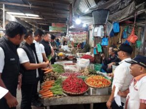 Dinas Perindustrian dan Perdagangan Kabupaten Karo Lakukan Operasi Pasar