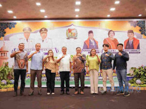 Bupati dan Wabup Karo Buka Puasa Bersama DPRD